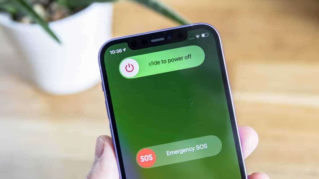 How To Fix A Water damaged IPhone Dans Tutorials