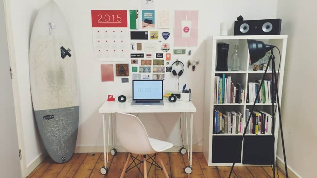 Best dorm desks for students 2022 Dans Tutorials